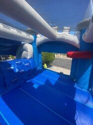 IMG 3114 1631369150 SimplyBlizzard Ice Castle Dry